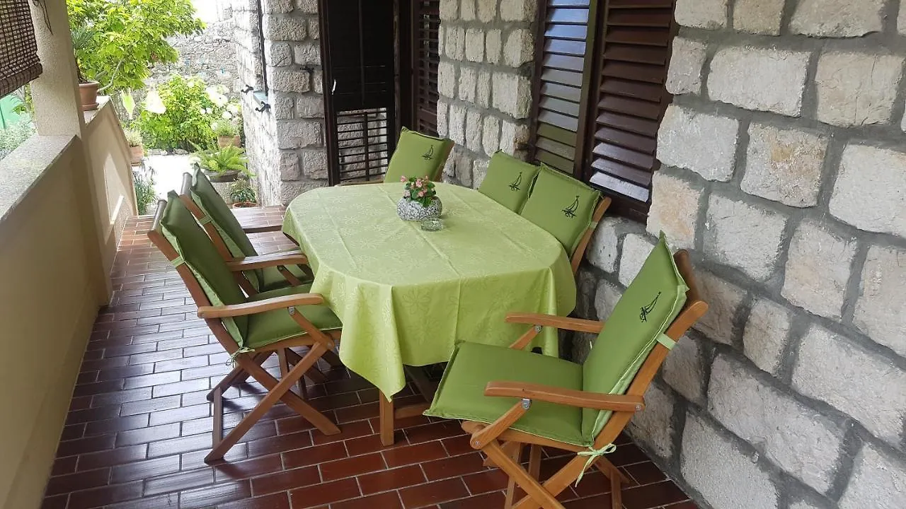 Apartment Lavanda Garden Rab Town Kroatien